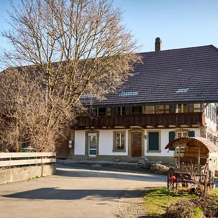 Gruppenunterkunft Mit Billardtisch Und Lamatrekking