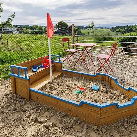 Gruppenunterkunft Mit Wellness, Billard Und Lamatrekking *
