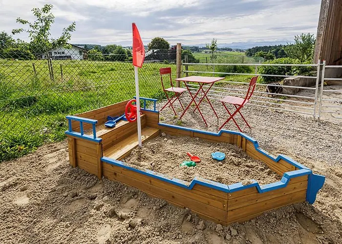 Gruppenunterkunft Mit Billardtisch Und Lamatrekking *